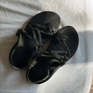 Chaco. Women’s strappy sandals.